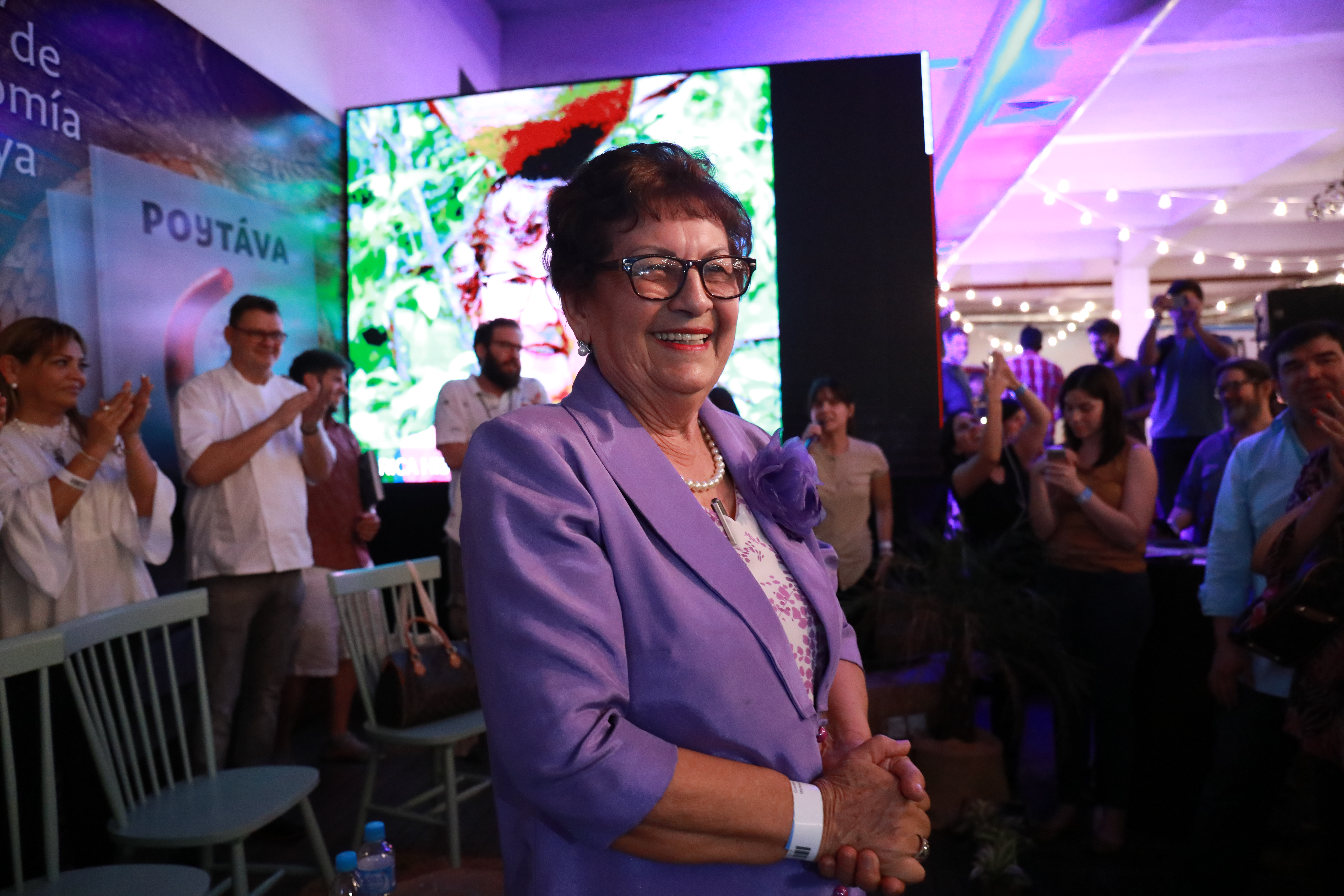 Conferencia magistral de Graciela Martínez sobre su libro de cocina recetario Poytáva – Origen y Evolución de la Gastronomía Paraguaya