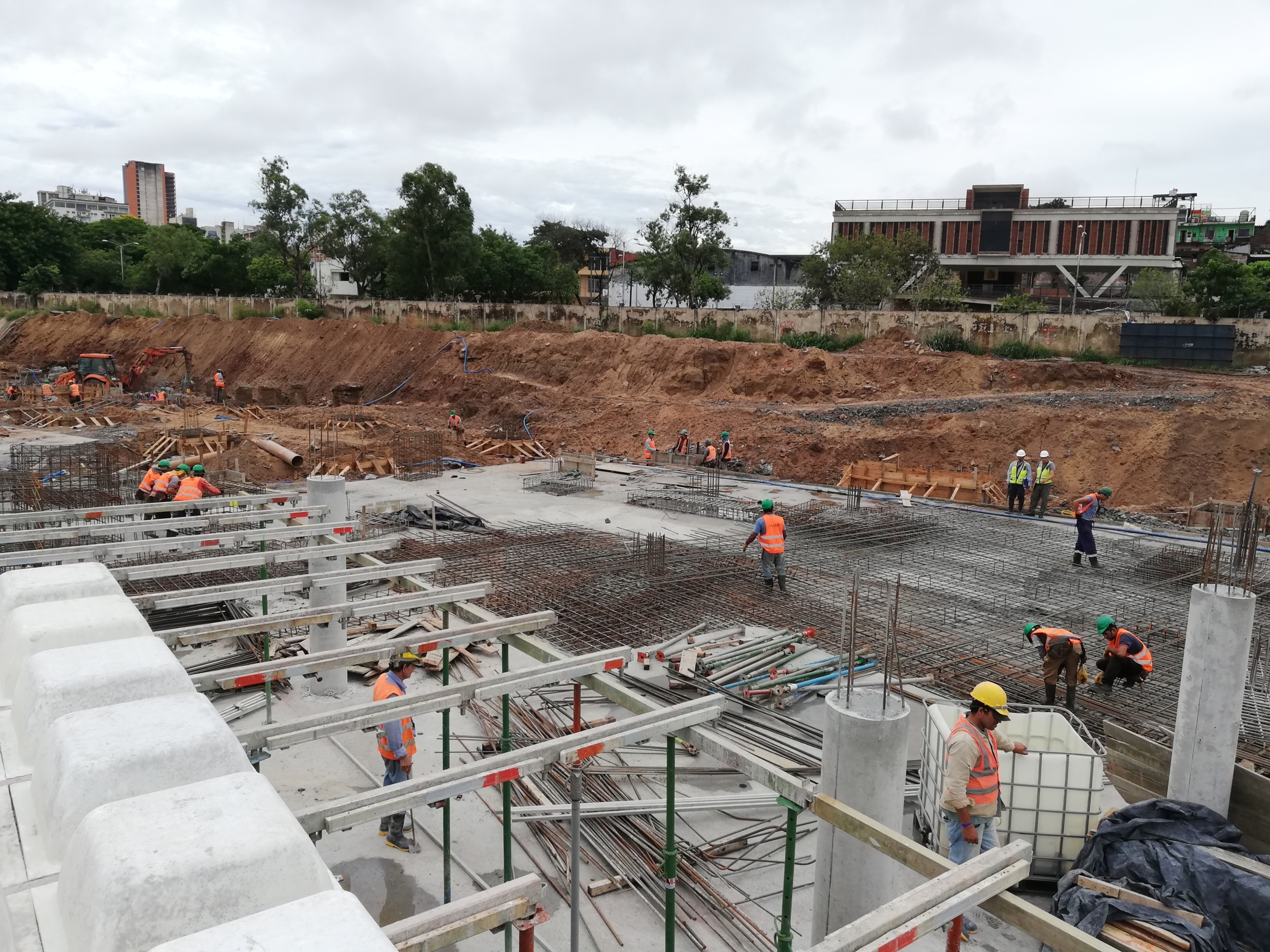 En la segunda quincena de enero, la cantidad de mano de obra subirá un 50 % para construir las Oficinas de Gobierno
