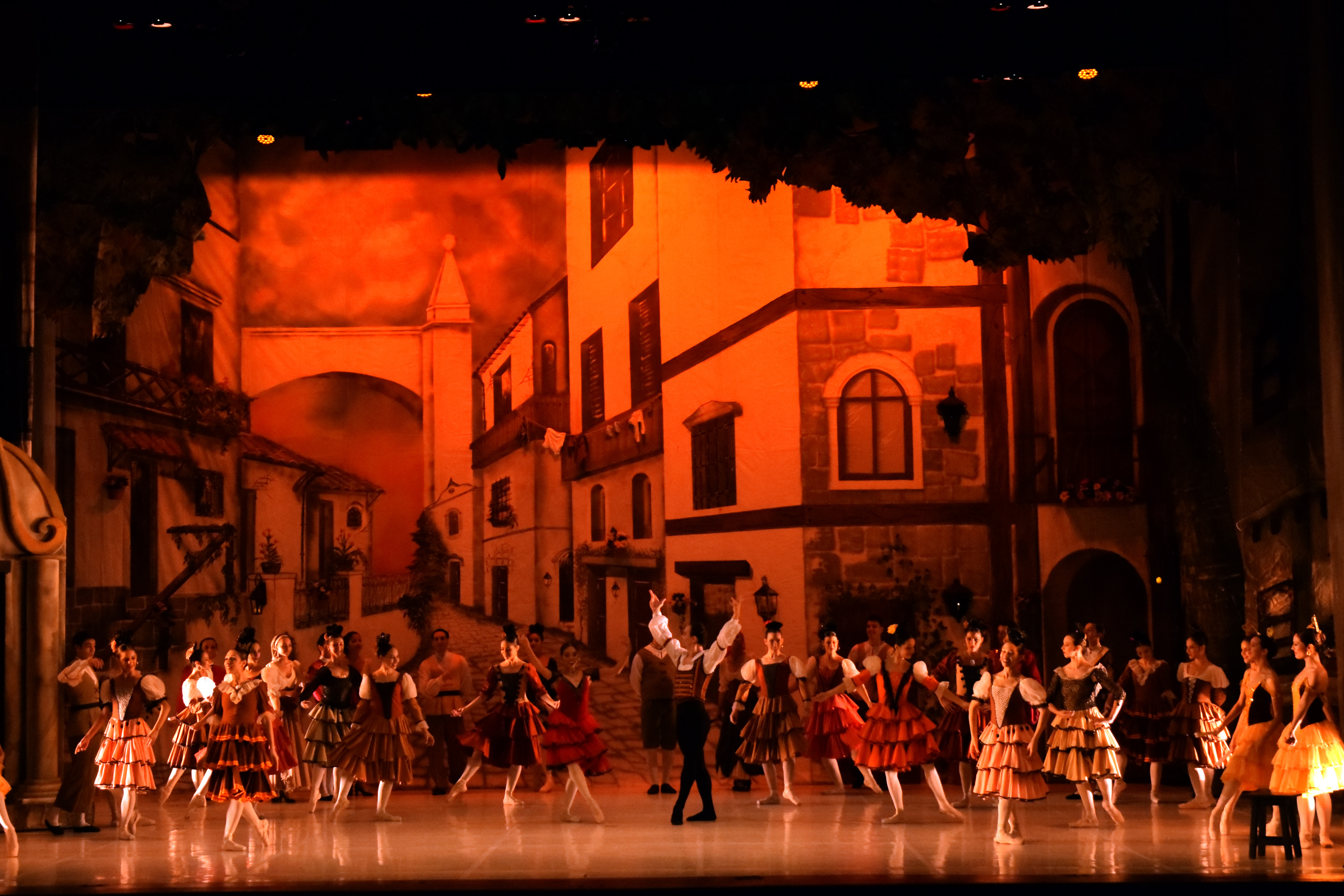 Sudameris presenta Don Quijote, interpretado por el Ballet Clásico y Moderno Municipal de Asunción
