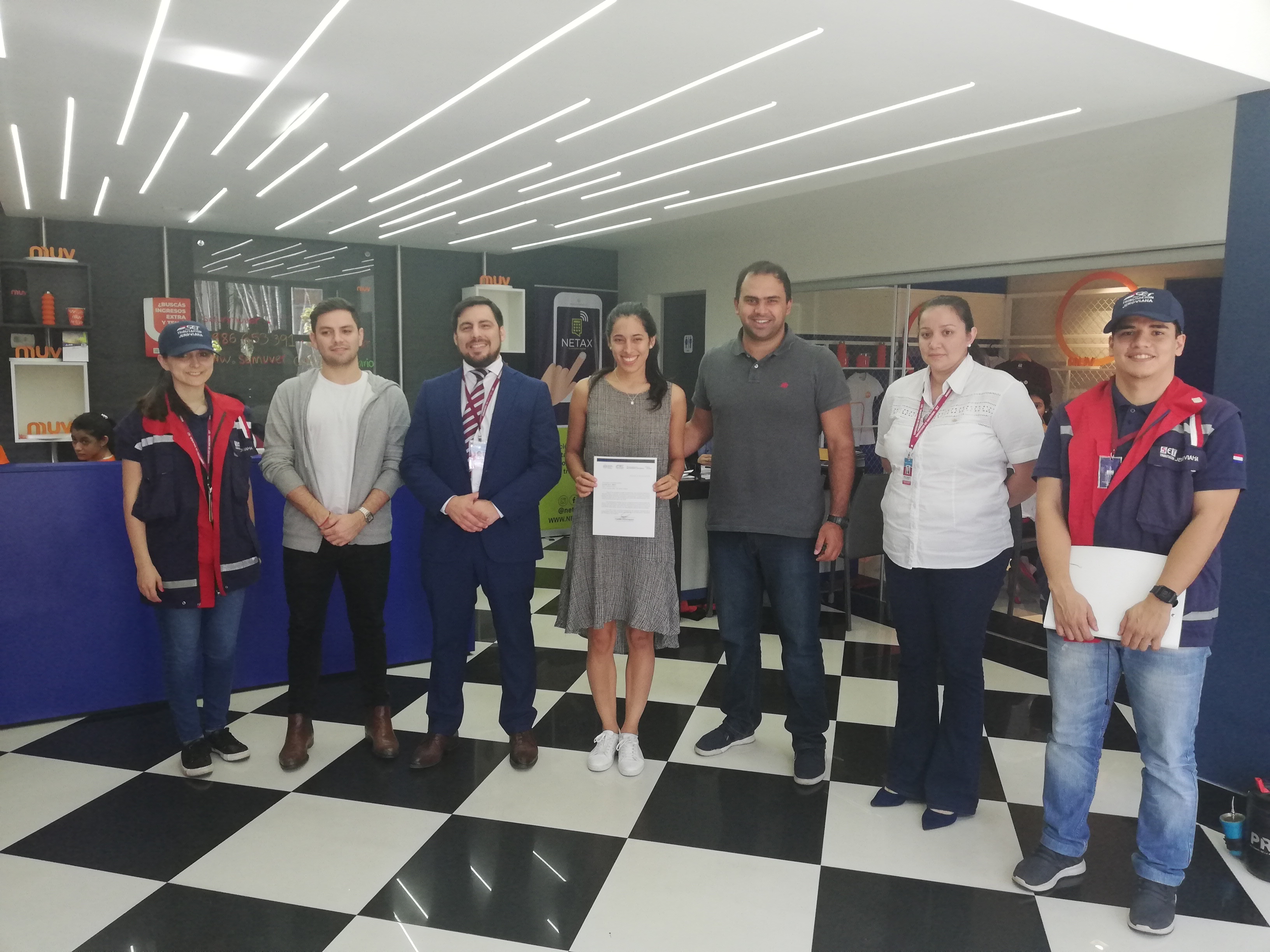 MUV recibió el reconocimiento público de la SET,  en el marco de la campaña “Compra simulada”