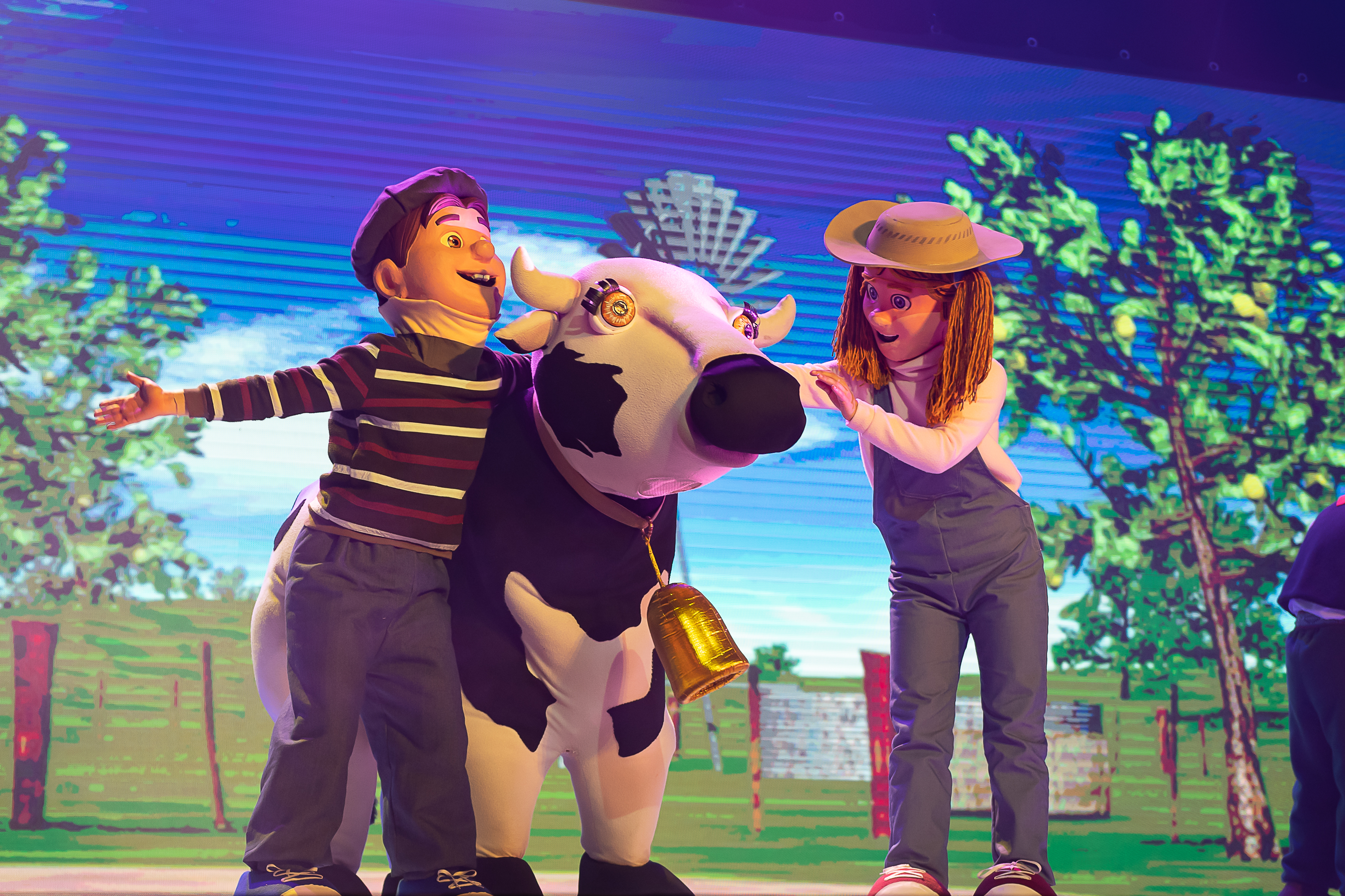 La historia original de La granja de Zenón  llega al Teatro Hotel Guaraní