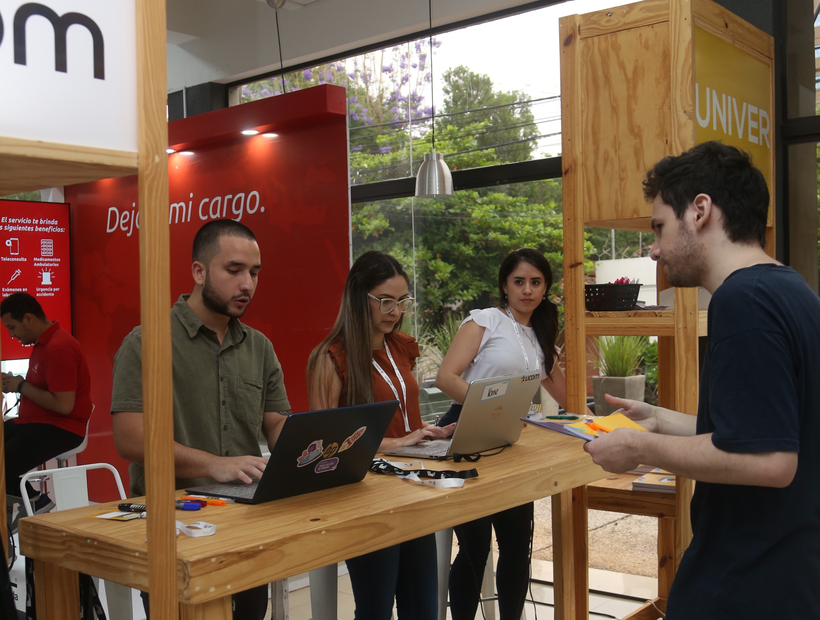 UCOM anuncia 100 becas para el 2023