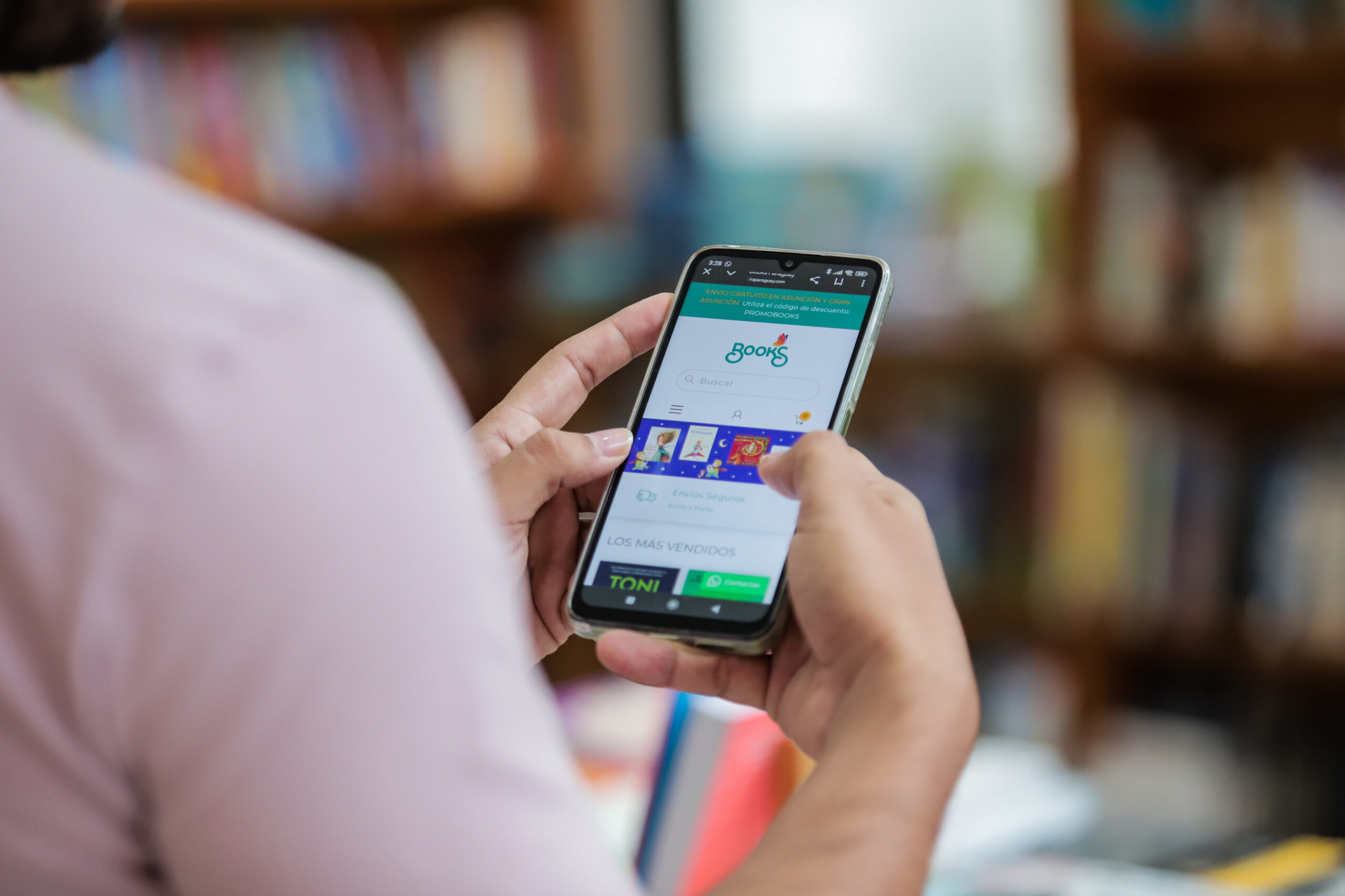 Nueva imagen y tienda online: Books evoluciona manteniendo su esencia y compromiso social